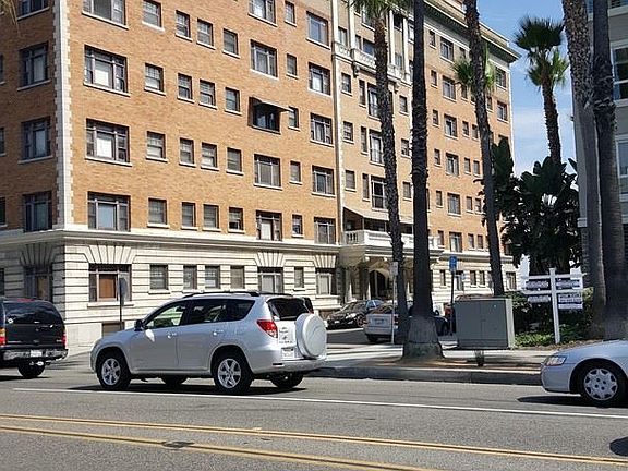 2nd image of 1030 E Ocean Blvd Unit 302