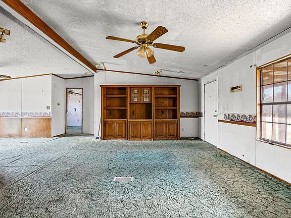 2nd image of 250 McDuffy Ln