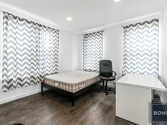 5th image of 3671 Broadway APT 45