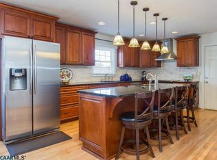 625 Fairgrove Ct, Earlysville, VA 22936