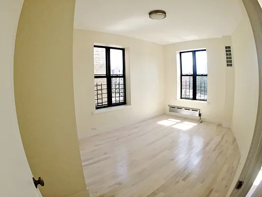 Rented by Newcastle Realty Services | media 19