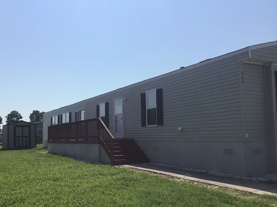 1st image of 920 Century Plaza Dr #100