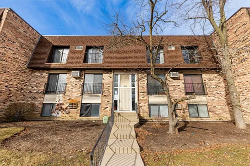 182 Waters Edge Dr #301 Photo 1