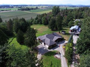 21596 Snowden Ln, Mount Vernon, WA 98274
