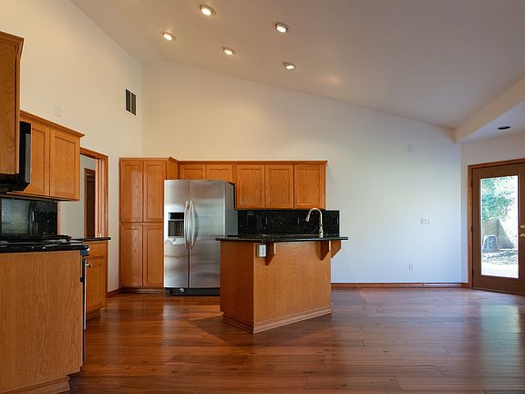 Kitchen and nook