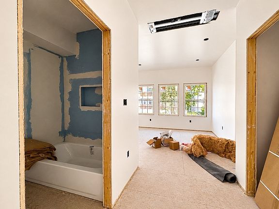 5th image of 29 Westmore Rd #29
