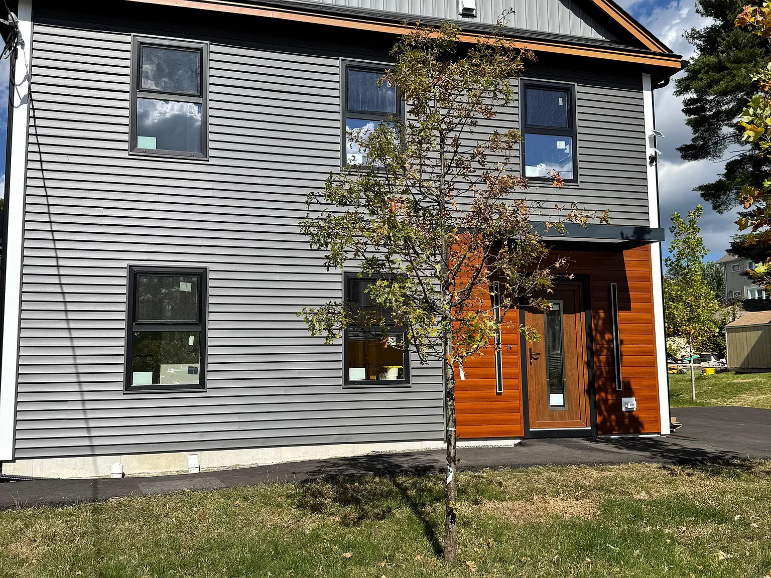 35 Greendale Ave — Photo 2