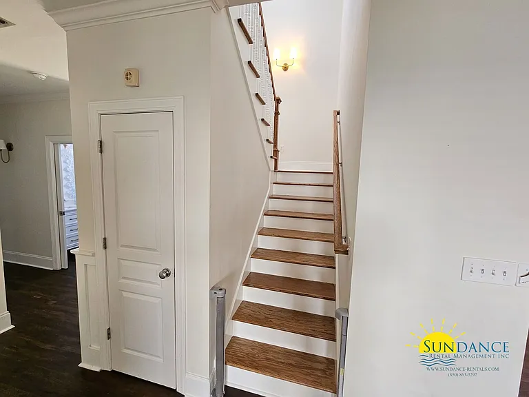 360 Tradewinds Dr — Photo 18
