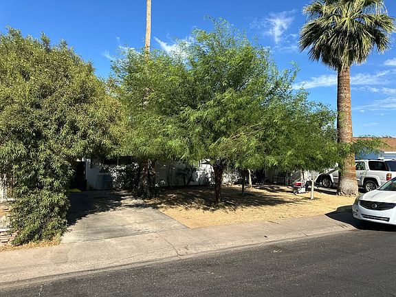3rd image of 8119 W Amelia Ave