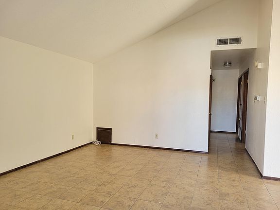 5th image of 1546 Whistler Ln