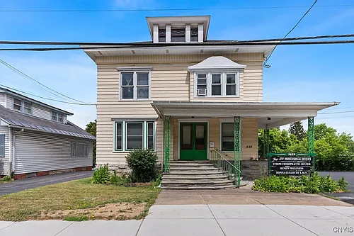 1628 W Genesee St Photo 1