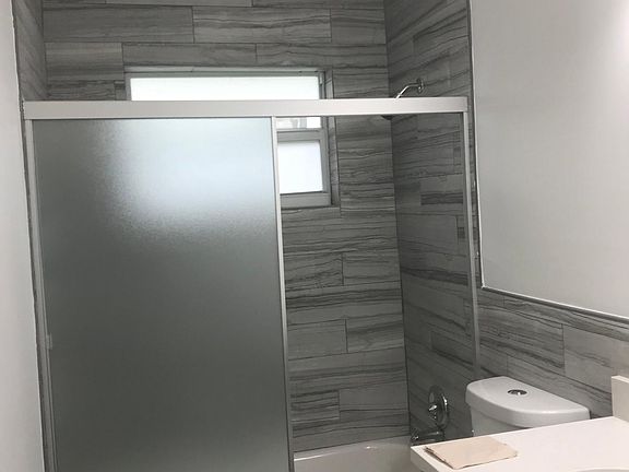 Both bathrooms have been totaly remodeled, everything is new