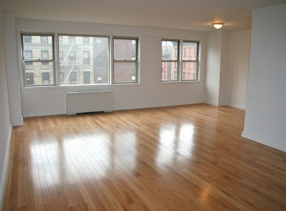 2nd image of 177 E 75th St APT 14C