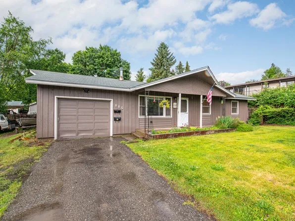885 E 2nd Ave, Colville, WA 99114