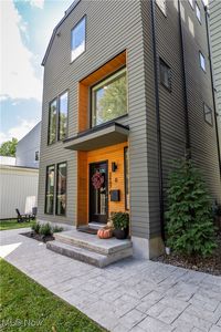 2467 Tremont Ave, Cleveland, OH, 44113