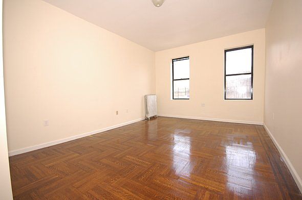 2nd image of 4455 Broadway APT 5B