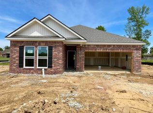 105 Kipling Dr, Oakland, TN 38060