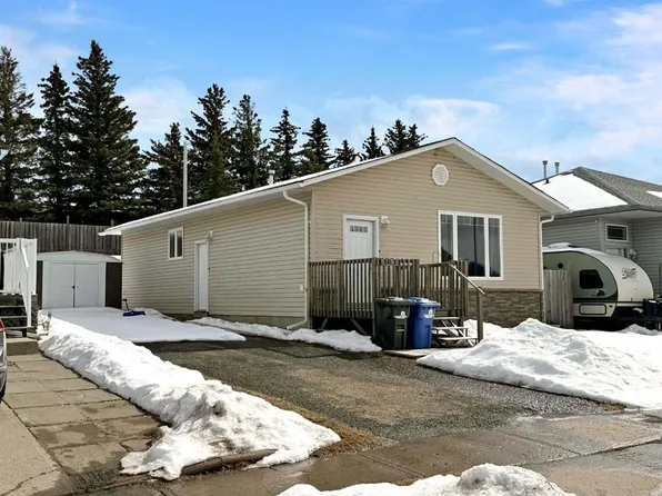 11071 N Swann Dr, Grande Cache, AB T0E 0Y0