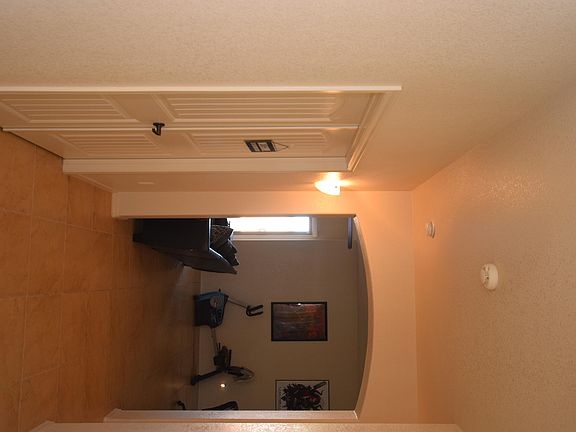 4th image of 4319 Big Bend St