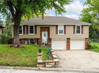 10508 NW 59th St, Kansas City, MO 64152