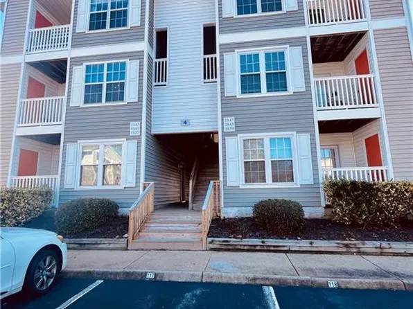 1841 Chantilly Ct, Virginia Beach, VA 23451