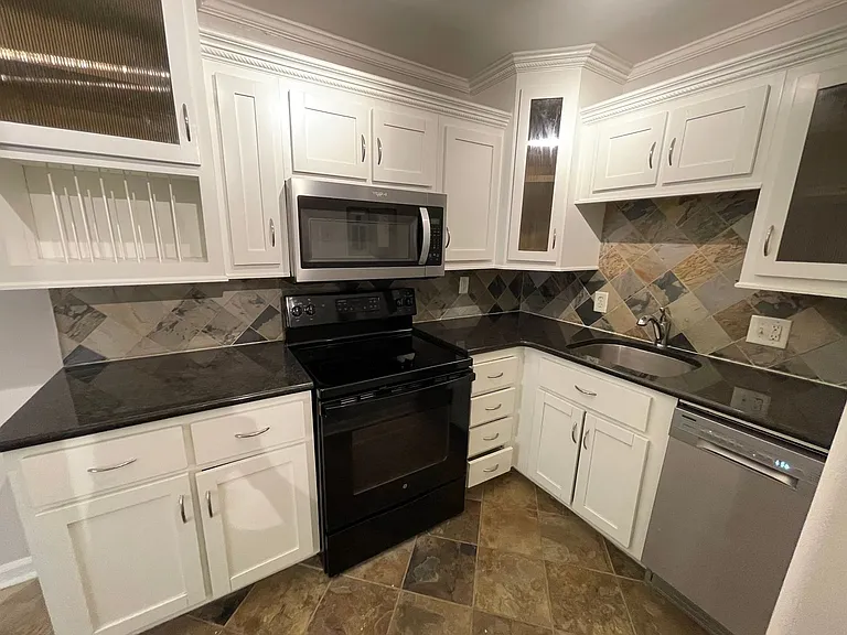 655 E Campus Rd #30 — Photo 5