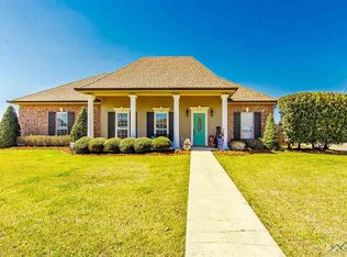 403 Donald Dr, Thibodaux, LA 70301