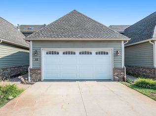 112 Clubhouse Dr, Battle Creek, MI 49015