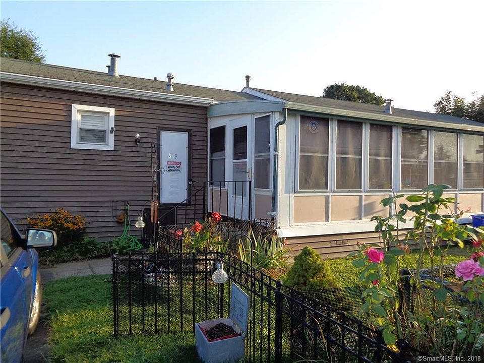 1st image of 39 Arapaho Dr