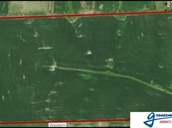 609 Avenue & Rd #722, Crab Orchard, NE 68332