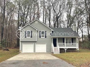 186 Due West Trl, Dallas, GA 30157