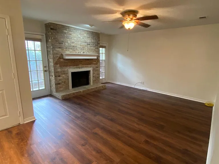 2906 West Ave #4 — Photo 1