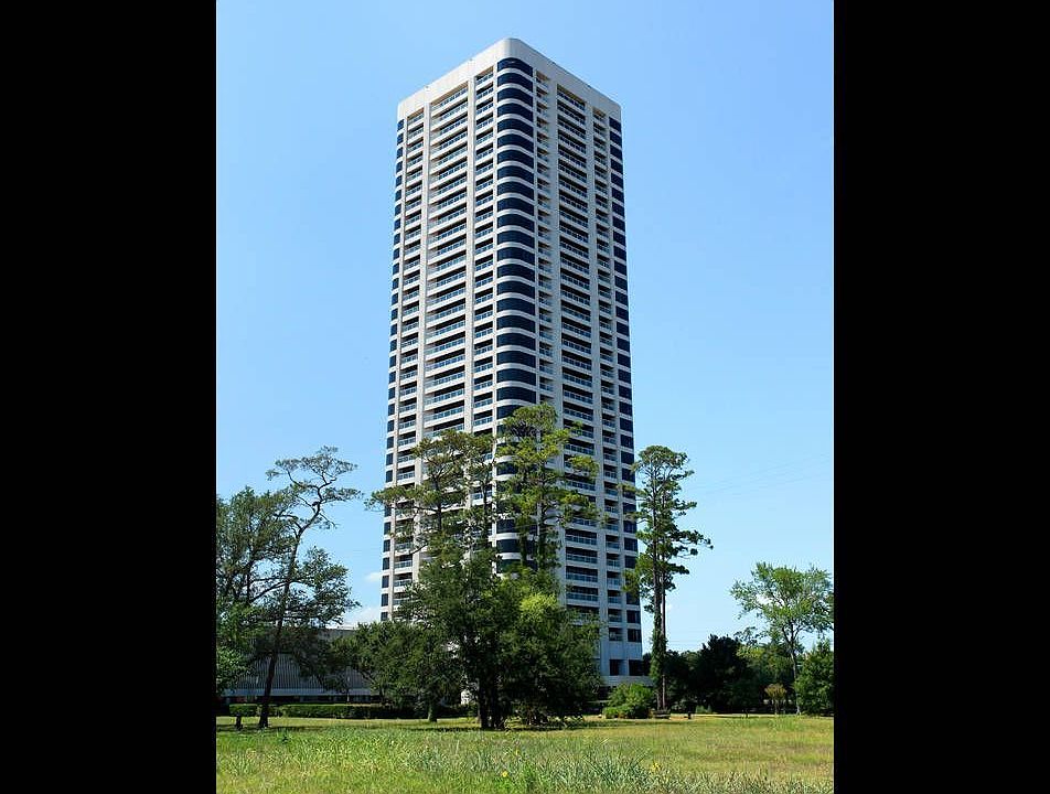 1st image of 1701 Hermann Dr #34P