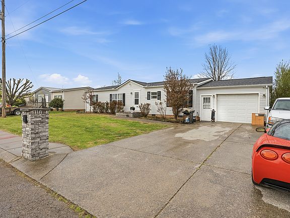 2nd image of 118 Shawn Dr