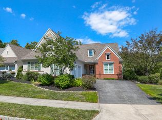 210 Bank Barn Ln, Lancaster, PA 17602