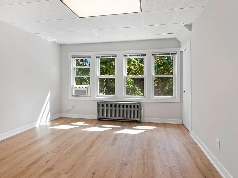 5002 W Gunnison St #2 — Photo 3