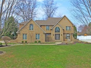 2205 Brittainy Oaks Trl NE, Warren, OH 44484