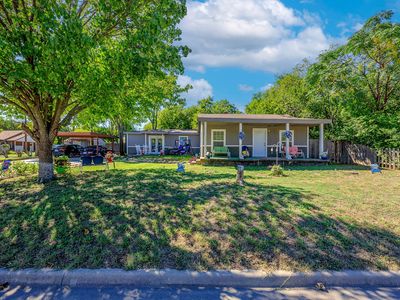 305 Saddle Rd, White Settlement, TX, 76108