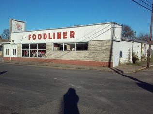 19 N Main St, Rosedale, IN 47874