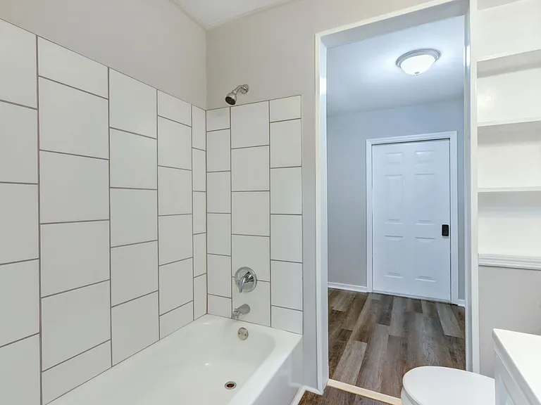 2212 Utah St — Photo 11