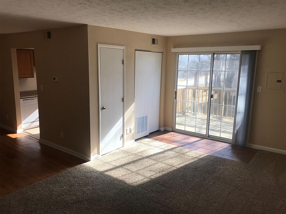 1st image of 3935 Wilma Ct APT 111