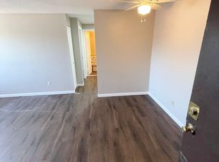 3323 Henninger Rd APT 101, Cleveland, OH 44109