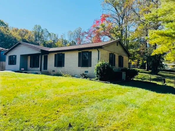 1016 Woodlawn St, Glasgow, KY 42141