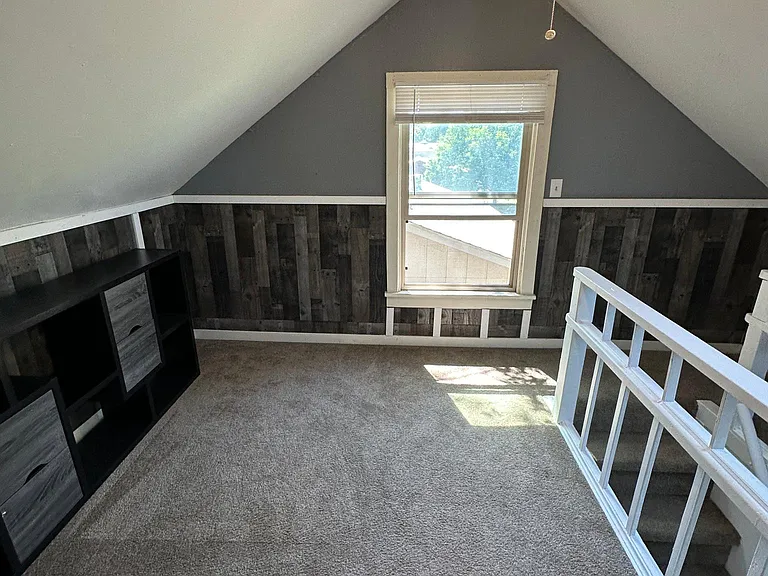 1026 Sycamore St — Photo 14