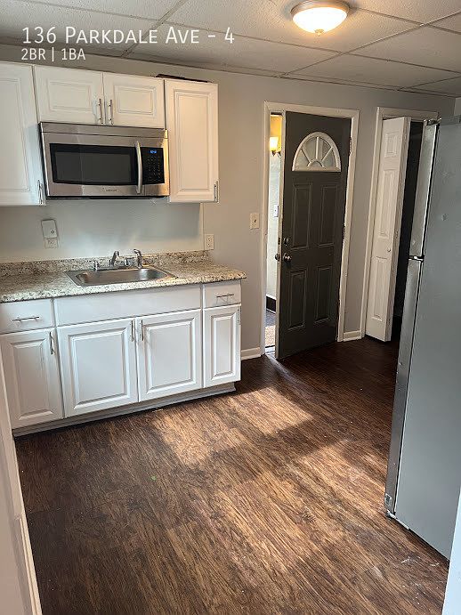 1st image of 136 Parkdale Ave APT 4