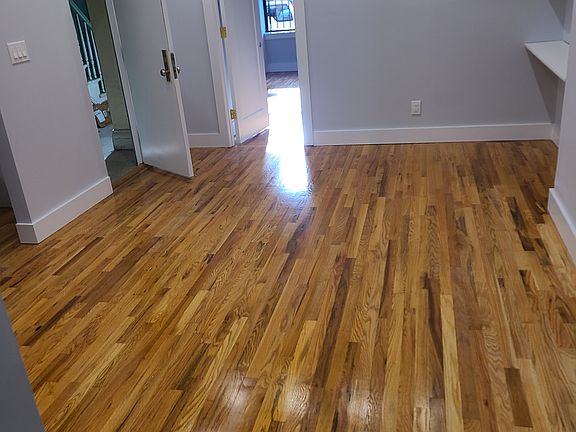 5th image of 282 Humboldt St #1R