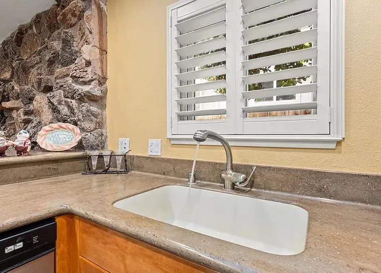 4234 Burrell Way — Photo 14