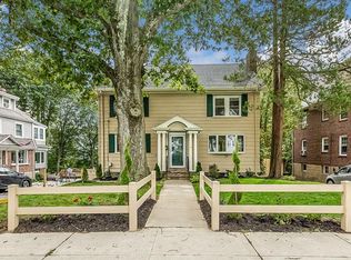 19 Arborough Rd, Roslindale, MA 02131