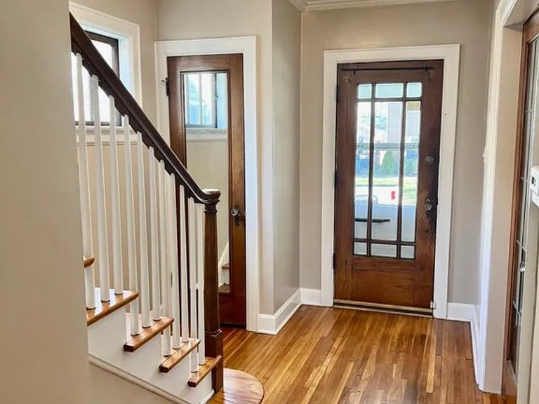1529 Westwood Ave — Photo 5