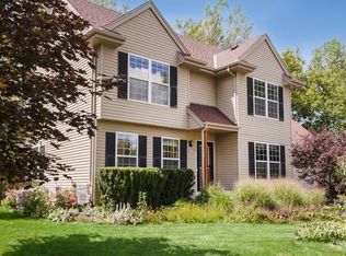 W180N5747 Marcy Rd, Menomonee Falls, WI 53051